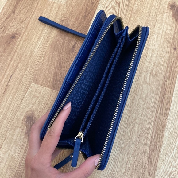 Kate Spade Navy Purse and Wallet - Picture 10 of 16